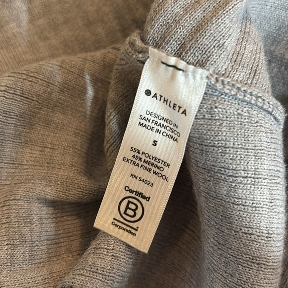 Athleta Solstice Wrap Open Front Grey Heather Cardigan - Picture 5 of 10